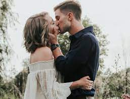 How Can Feelflame Aid You Discover Genuine Connections and Lasting Love in the Dating World?